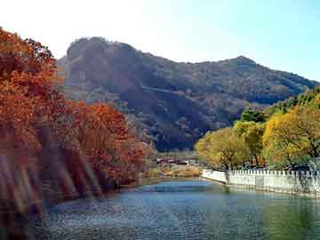 澳门二四六天天彩图库，死精症北京同济